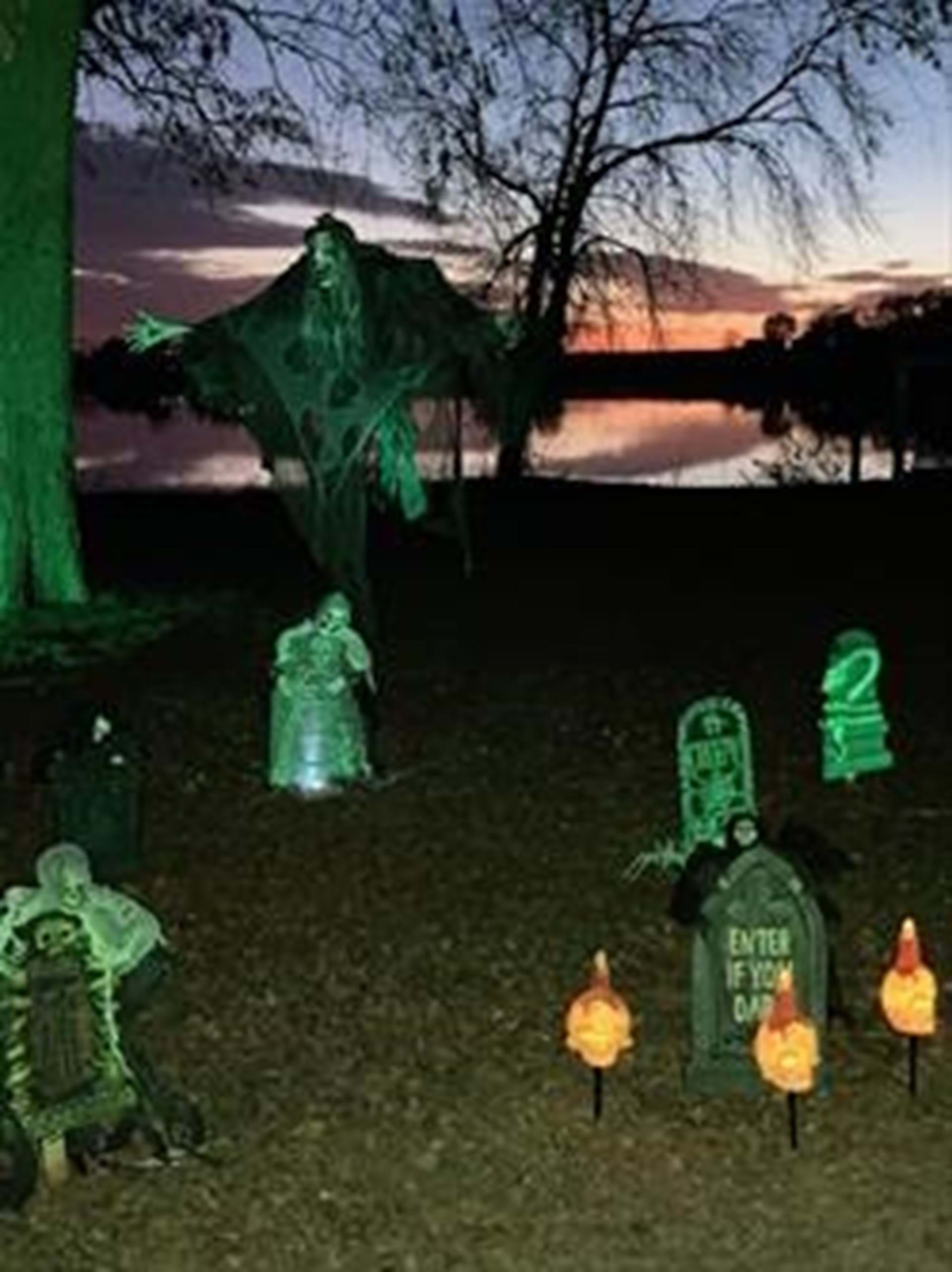 Halloween decorations at Little Wall Lake